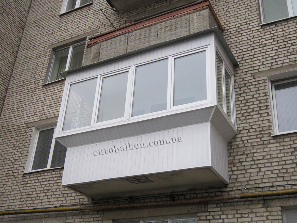 Балкон з виносом: приклад роботи 3