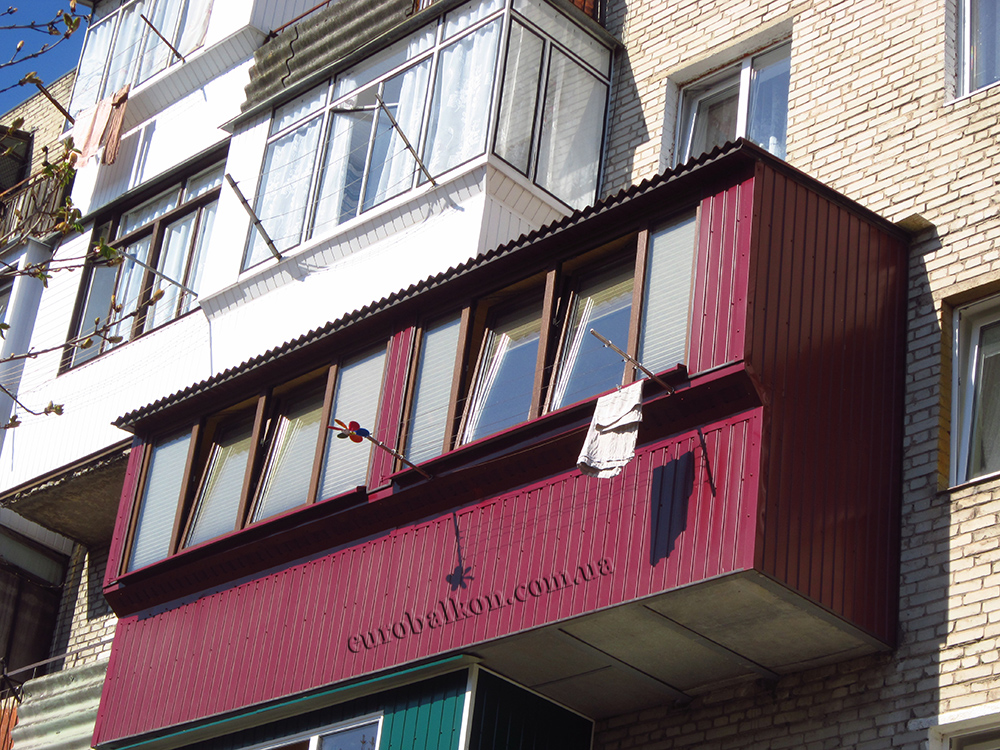 Основні помилки засклення балконів